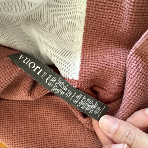Vuori waffle knit leggings. Size small. Terra Cotta. - Picture 3 of 5
